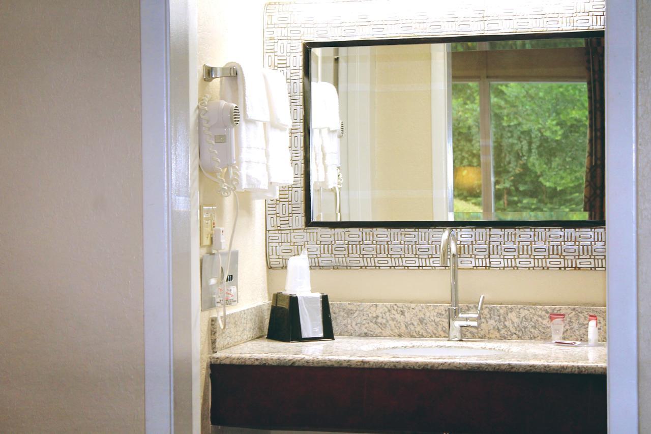 מריאנה Residence Hub Inn And Suites מראה חיצוני תמונה